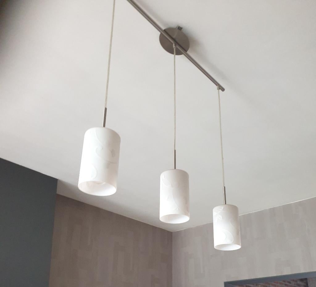 Moderne hanglamp / pendellamp – 3 lichtpunten, Ophalen, 50 tot 75 cm, Zo goed als nieuw, Glas