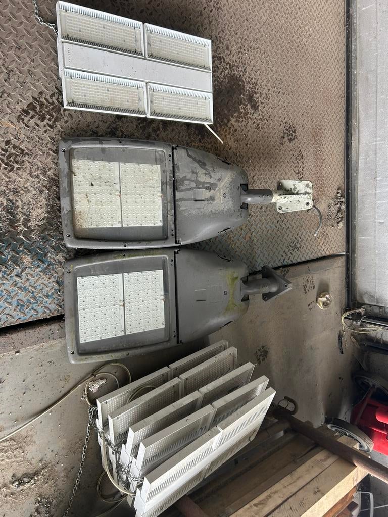 Industriële Verlichting loods binnen en buiten, Ophalen, Zo goed als nieuw