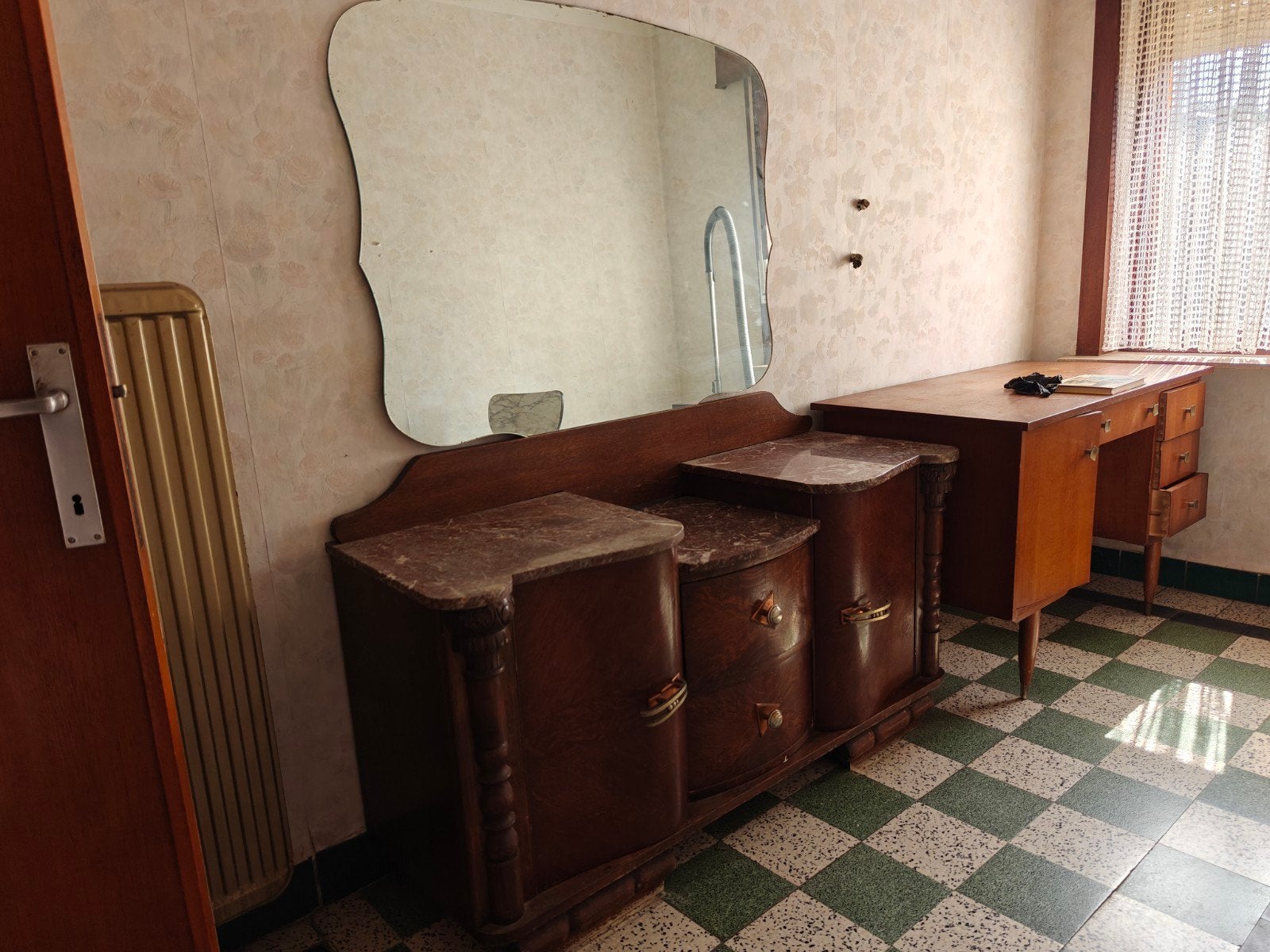 Art deco slaapkamermeubels, Ophalen