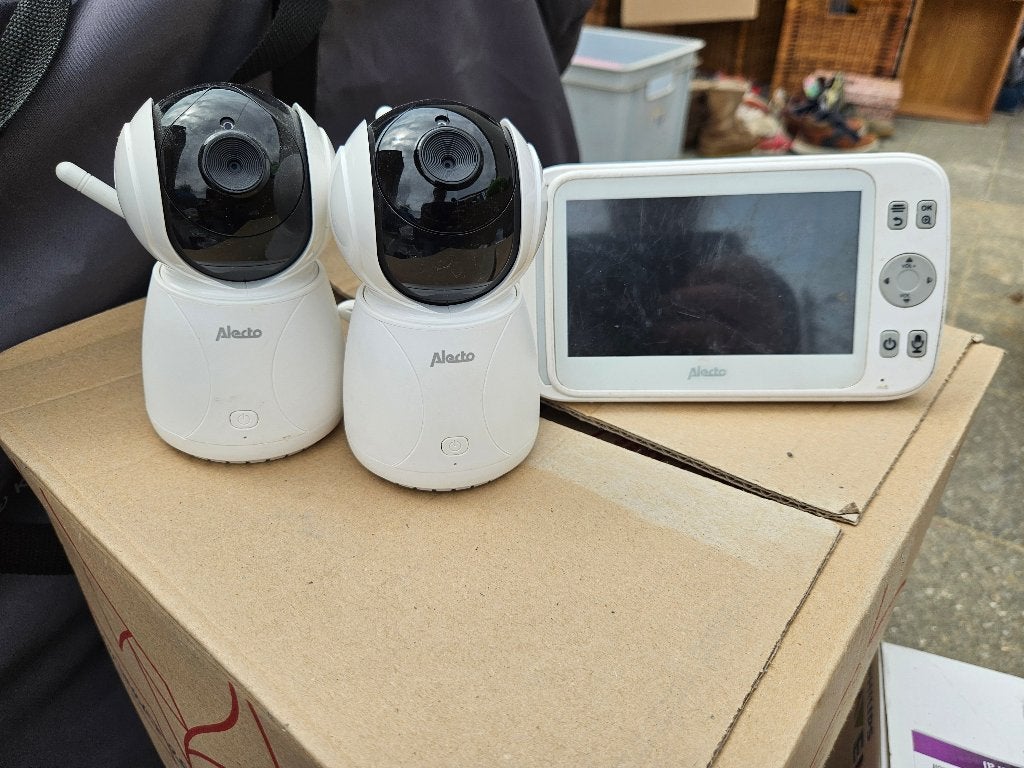 Alecto DBV-2700 LUX videobabyfoon met 2 camera's, Kinderen en Baby's, Ophalen, Camera