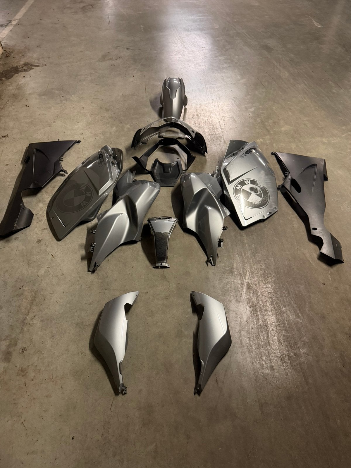 Volledig kuipset van bmw k1200s, Ophalen