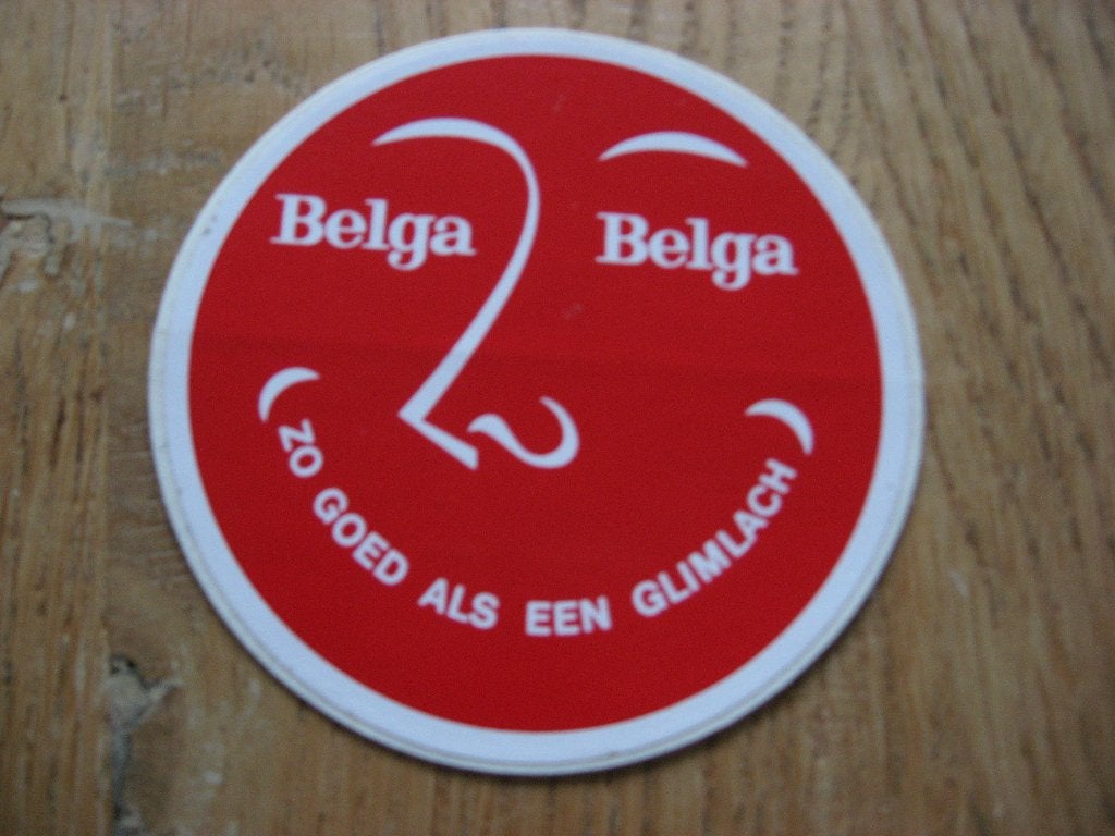 Sticker Belga zo goed als een glimlach 8 cm, Verzamelen, Ophalen of Verzenden, Nieuw, Bedrijf of Vereniging