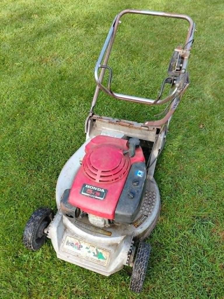 tondeuse pour pièces ( Kaaz - Honda ) Pro  GXV160, Honda, Tondeuse rotative, Tondeuses à gazon à essence, Utilisé