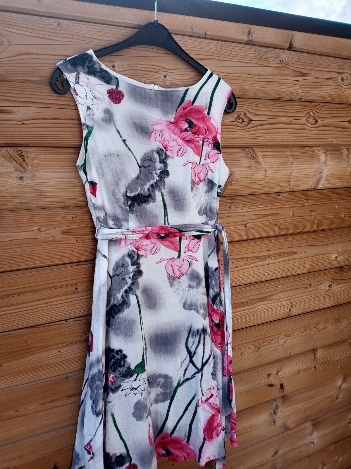 Fleurig zomerkleed  (Groot - Brittannië)., Ophalen, Maat 38/40 (M)