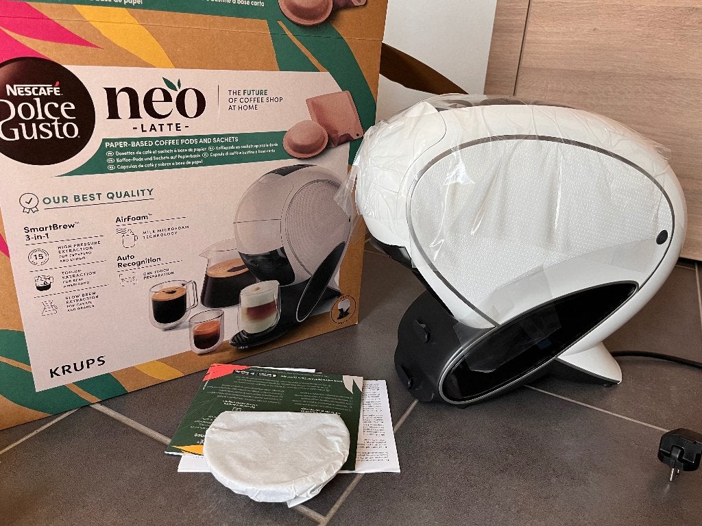 Dolce Gusto Neo koffiemachine, Ophalen, Nieuw, Koffiemachine, Koffiepads en cups