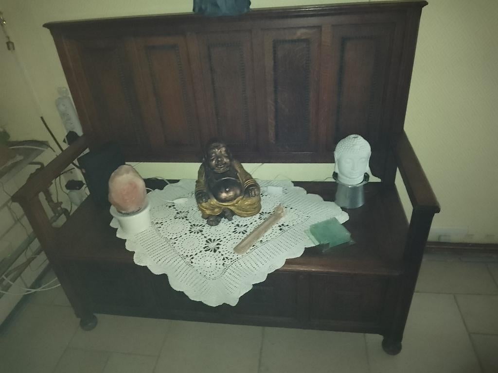 Banc d'église en bois, Enlèvement