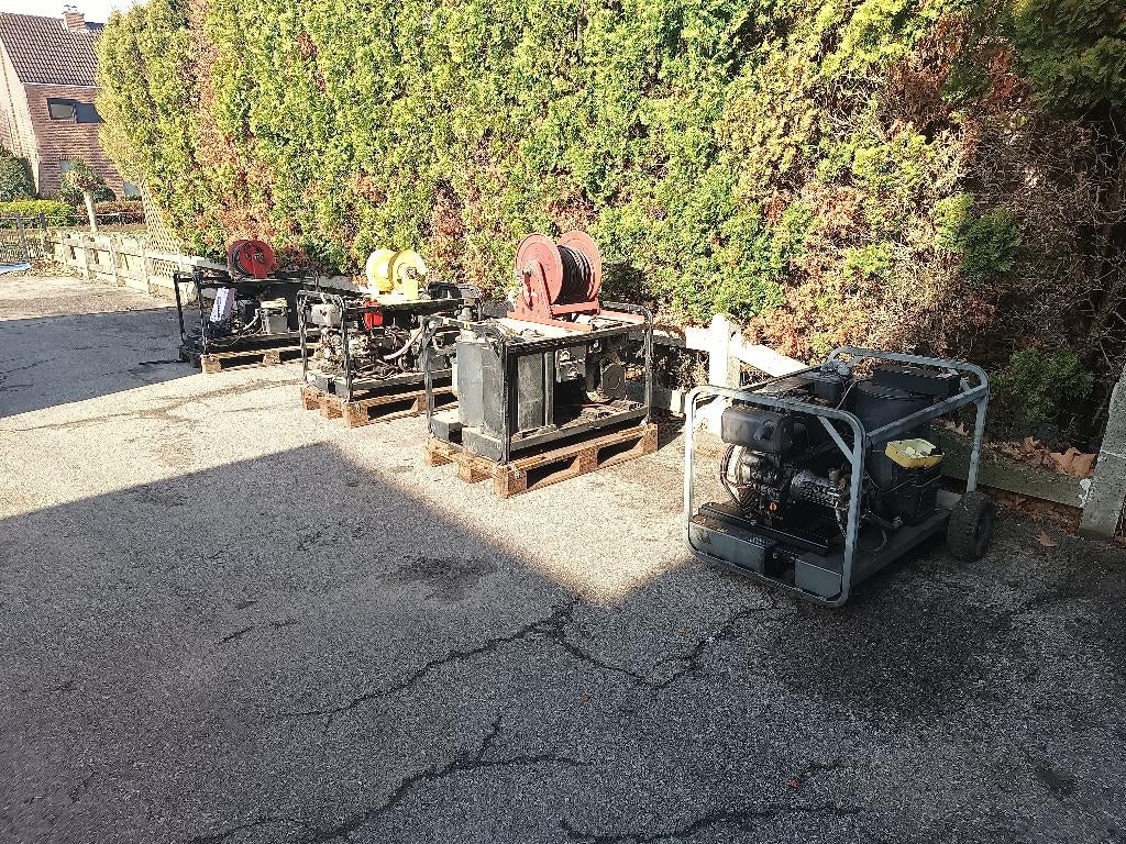 4 STUKS Karcher HDS1000D diesel hogedruk reiniger, Tuin en Terras, Hogedrukreinigers, Ophalen, Gebruikt, Met autostop en -start