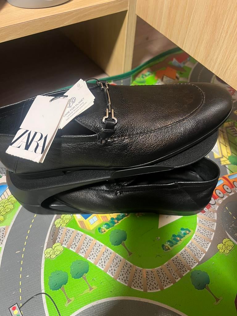 Maat 42 nieuw, Zara, Vêtements | Hommes, Chaussures, Enlèvement, Comme neuf