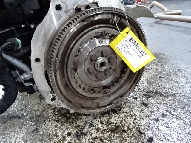 VOLANT MOTEUR BI-MASSE Volkswagen Golf VII (AUA), Utilisé, Volkswagen