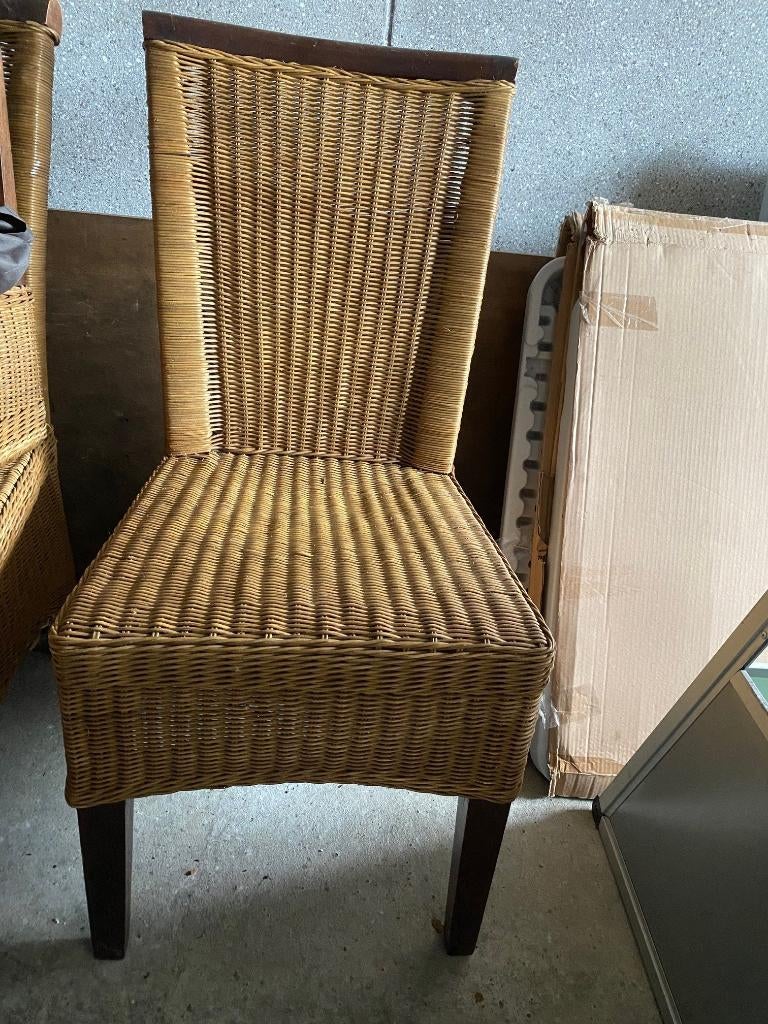 4 rieten stoelen, Ophalen, Gebruikt, Bruin, Hout