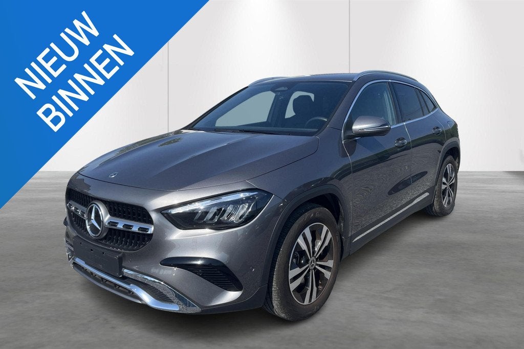 Mercedes-Benz GLA180, Auto's, Mercedes-Benz, Bedrijf, Te koop, GLA, Benzine, Overige carrosserie, 5 deurs, Automaat, Zilver of Grijs
