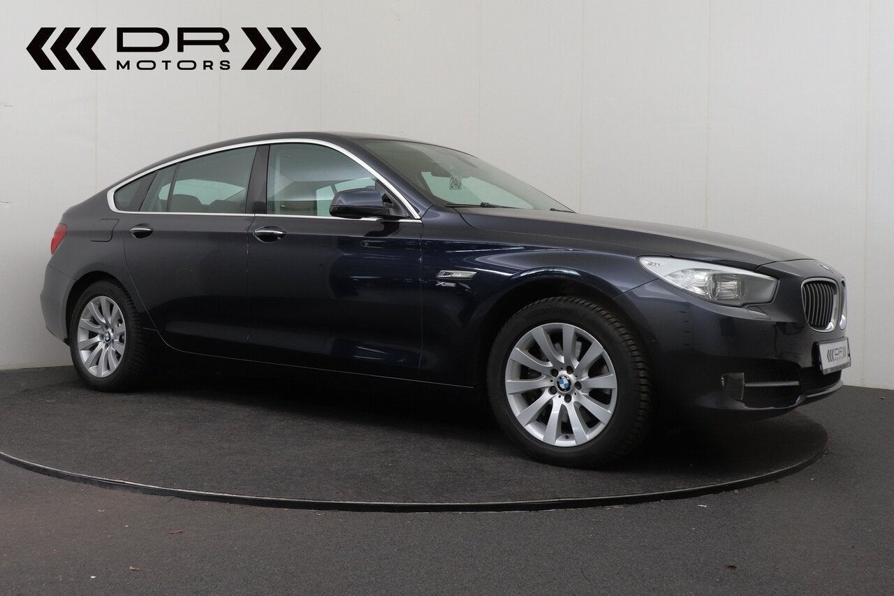 BMW 530 Gran Tourismo GT - X DRIVE - COMFORTZETELS - CAMERA, Auto's, BMW, Beige, 2993 cc, Bedrijf, 183 g/km