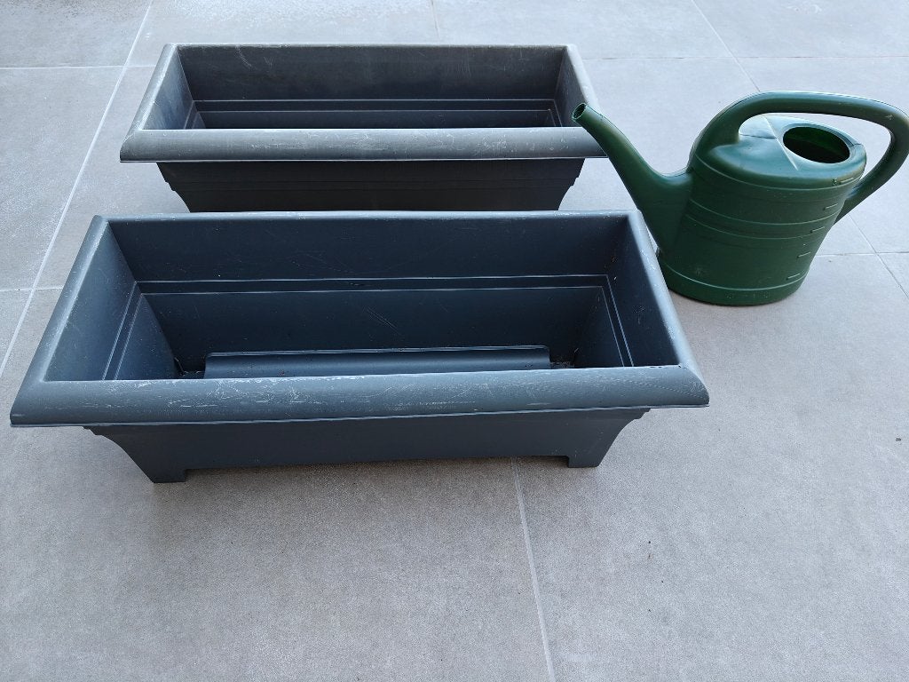 Bloembakken en gieter 5L, Tuin en Terras, Ophalen, Gebruikt