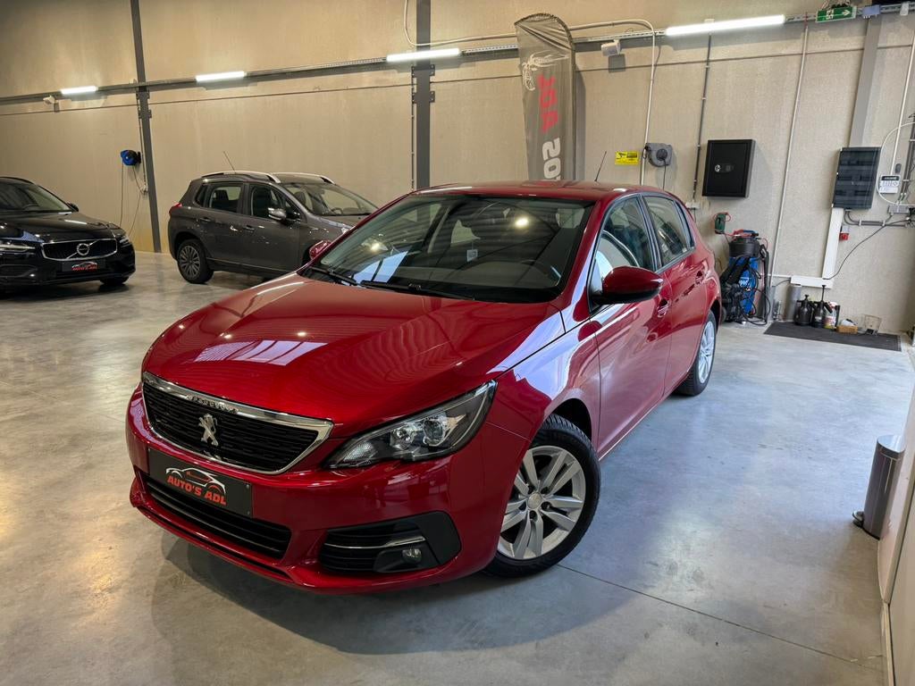 Peugeot 308 1.5 AUTOMAAT EAT8/VIRTUAL/CAMERA/GARANTIE, Rouge, 91 g/km, Achat, Euro 6