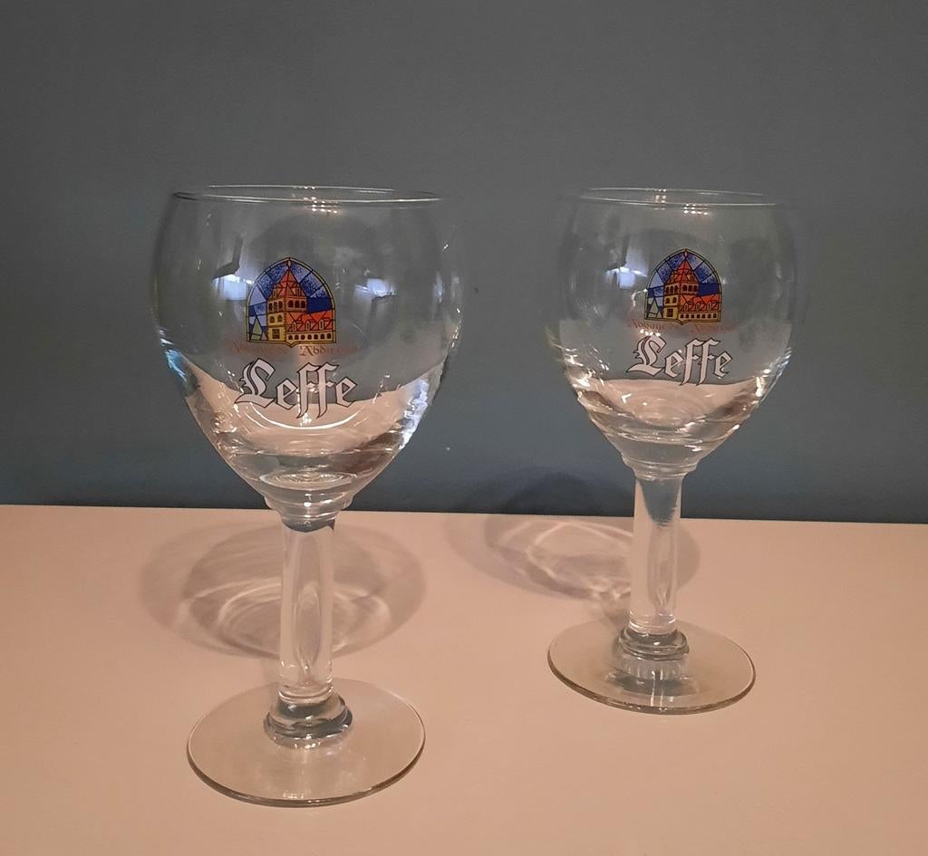 Verres à bière Leffe, Collections, Marques de bière, Enlèvement ou Envoi, Comme neuf, Verre ou Verres, Leffe