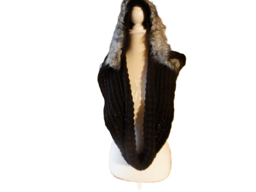 (11)- bonnet écharpe noir - anna field -, Enlèvement ou Envoi, Comme neuf, Bonnet, Taille 38/40 (M)