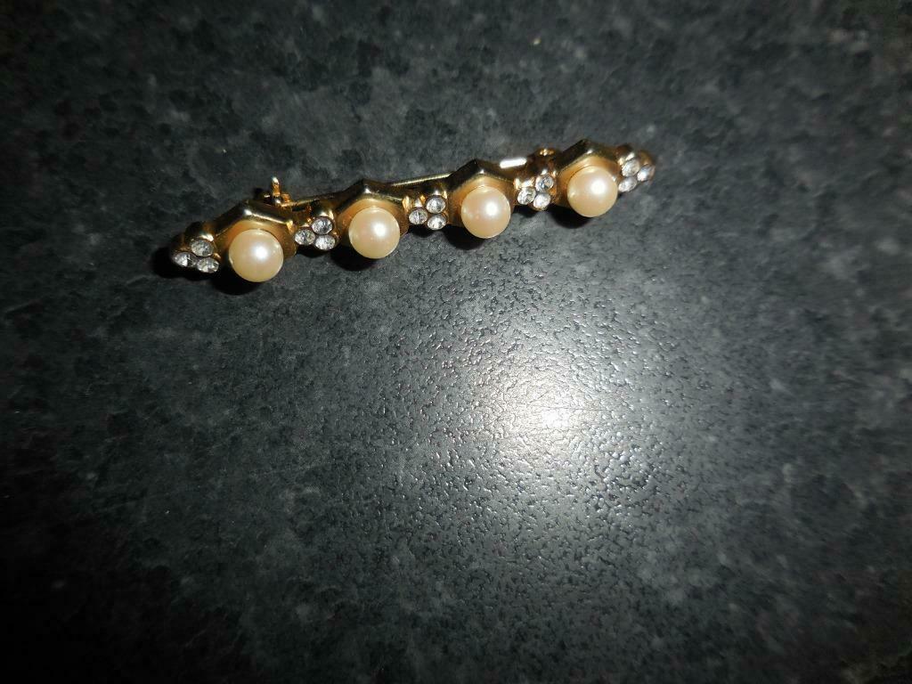 broche vintage retro, Handtassen en Accessoires, Broches, Ophalen of Verzenden, Koper