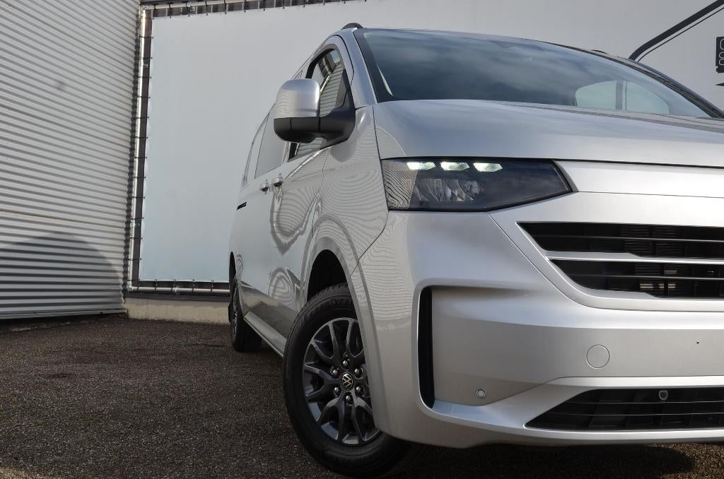 Volkswagen T7- L2-4Motion- Dubbelcabine-DSG-Nieuw- 44990+BTW, Auto's, Bestelwagens en Lichte vracht, Automaat, Stof, Euro 6, Volkswagen