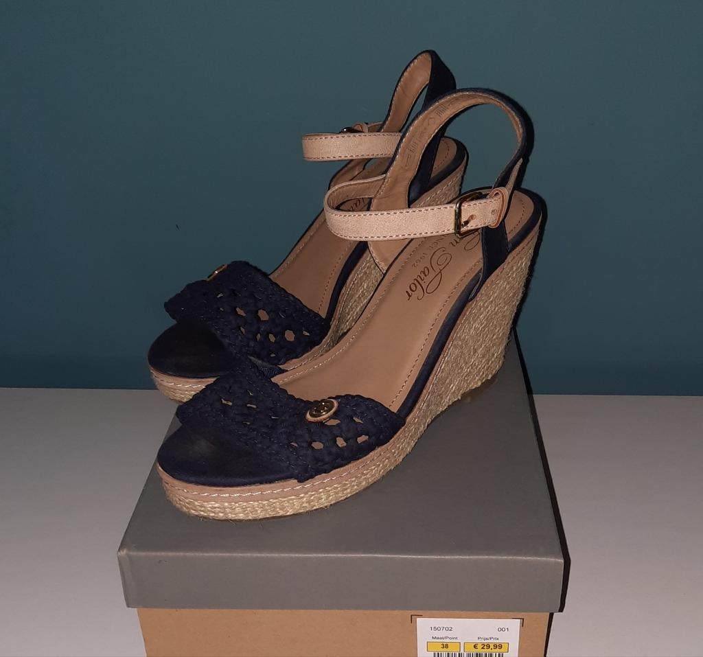 NIEUWE TrendOne sleehakken "38", Pumps, Blauw, Nieuw, Ophalen of Verzenden