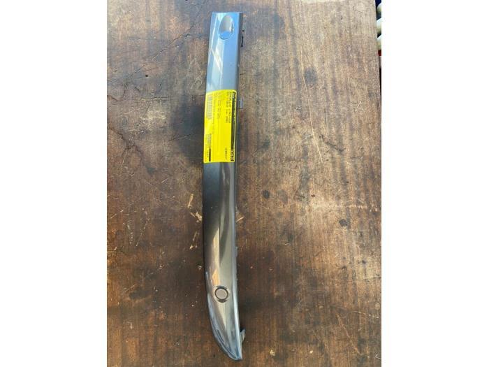 Carénage avant gauche d'un BMW 1-Serie, 3 mois de garantie, Utilisé, BMW, Enlèvement ou Envoi
