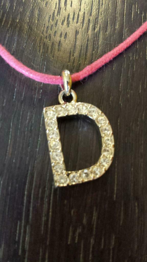 initiale lettre D argenté avec strass, Neuf, Rose, Avec strass, Argent