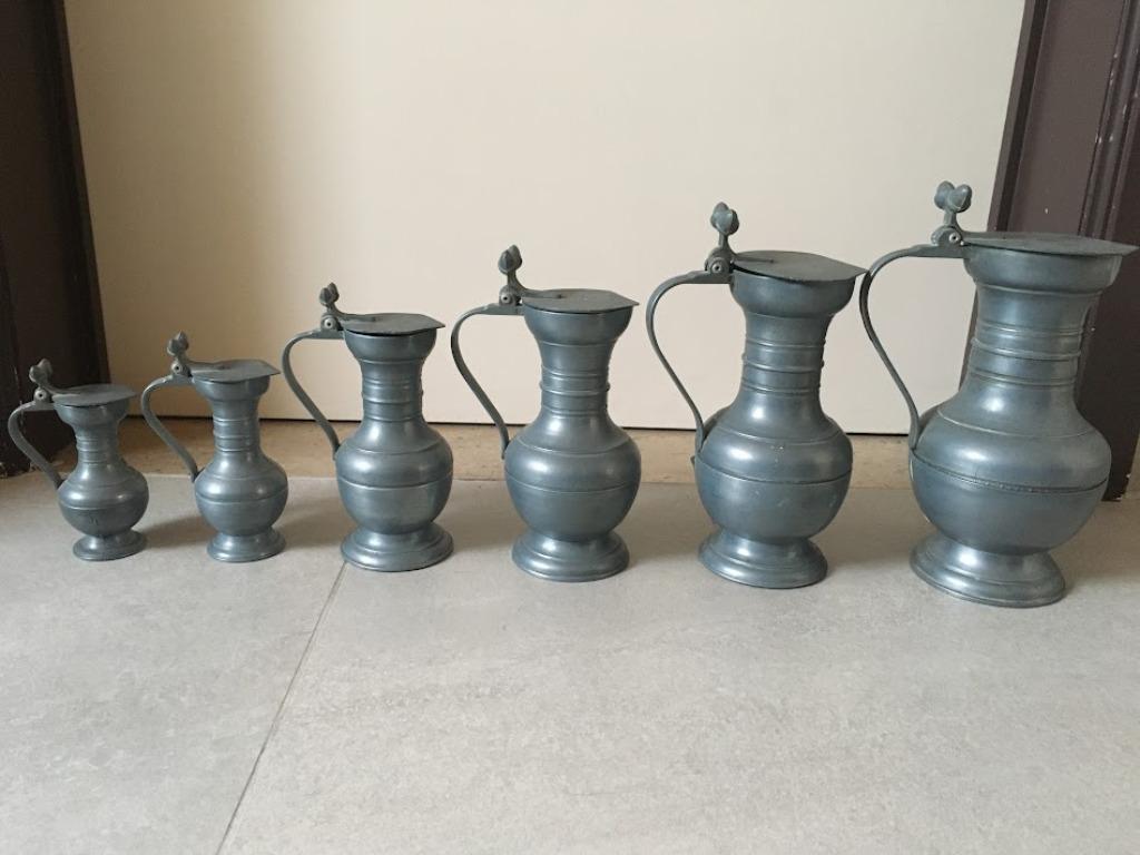 6 tinnen kannetjes met engelenmerk en eikels, Ophalen of Verzenden