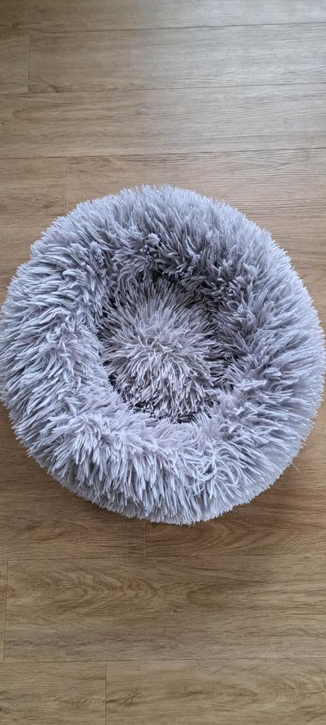 Panier pour chien ou chat Pawzle Donut 50cm, Animaux & Accessoires, Paniers pour chiens, Enlèvement ou Envoi, Comme neuf, Coton