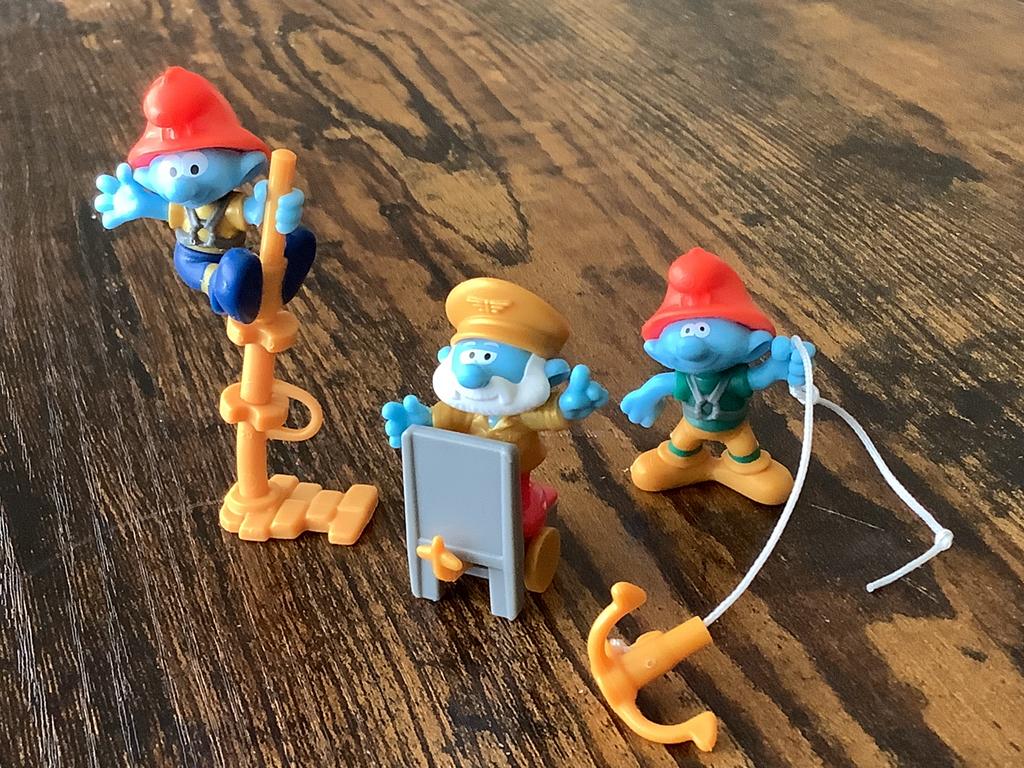 3x Smurfen Kinder Surprise  🥚, Verzamelen, Ophalen of Verzenden, Nieuw, Verschillende Smurfen, Poppetje, Figuurtje of Knuffel
