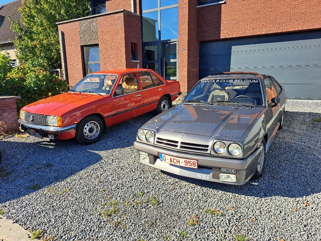Opel Rekord E1, Autos, Opel, Rouge, Autres modèles, Achat, Boîte manuelle