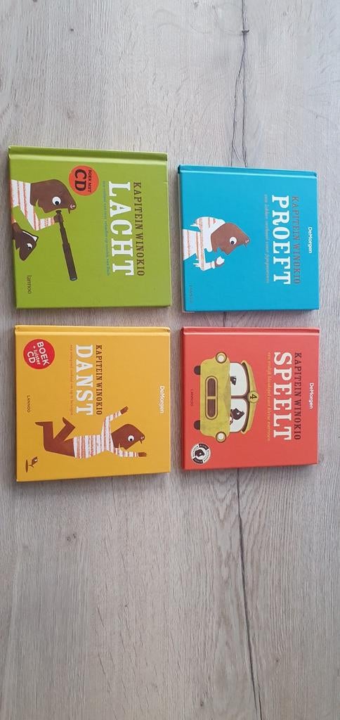 S. Winok - Kapitein Winokio lacht + proeft + speelt + danst, Boeken, Ophalen of Verzenden, S. Winok