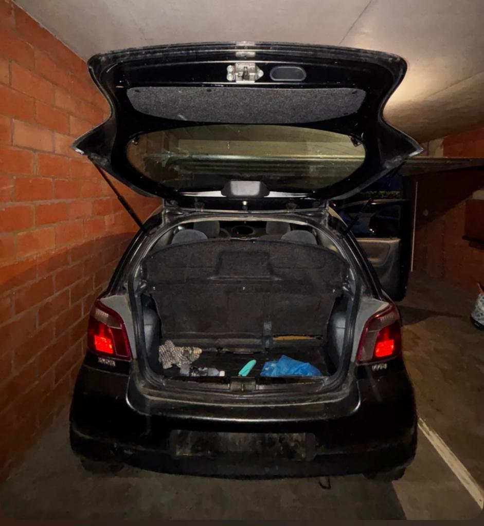 Toyota-auto, Auto's, Voorwielaandrijving, Stof, Zwart, Keyless entry