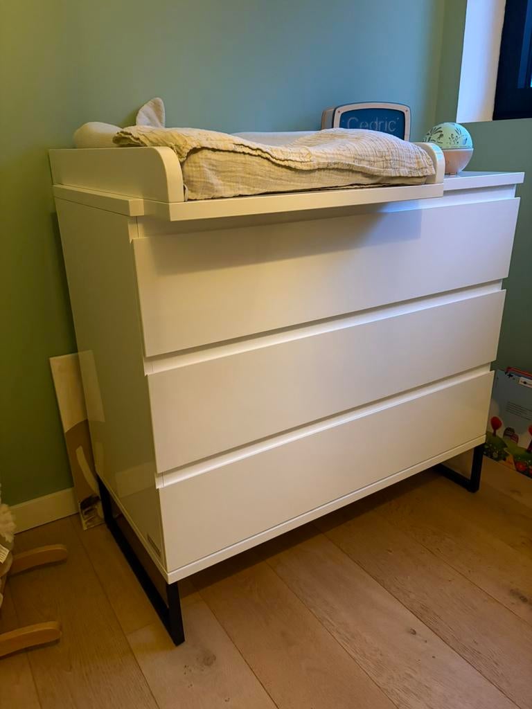Kinderkamer interbaby nottingham: bed, commode en kast, Ophalen, Zo goed als nieuw, Jongetje of Meisje