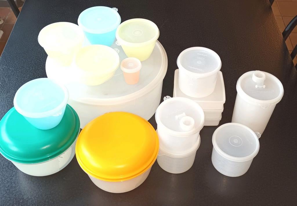 Lot Tupperware (18 boîtes), Enlèvement, Utilisé, Boîte