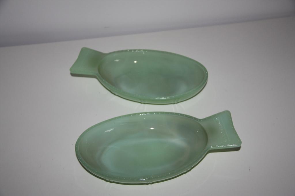 Serax fish & fish 2x groene jadeite green serveer schaal, Verzenden, Gebruikt, Glas, Schaal of Schalen