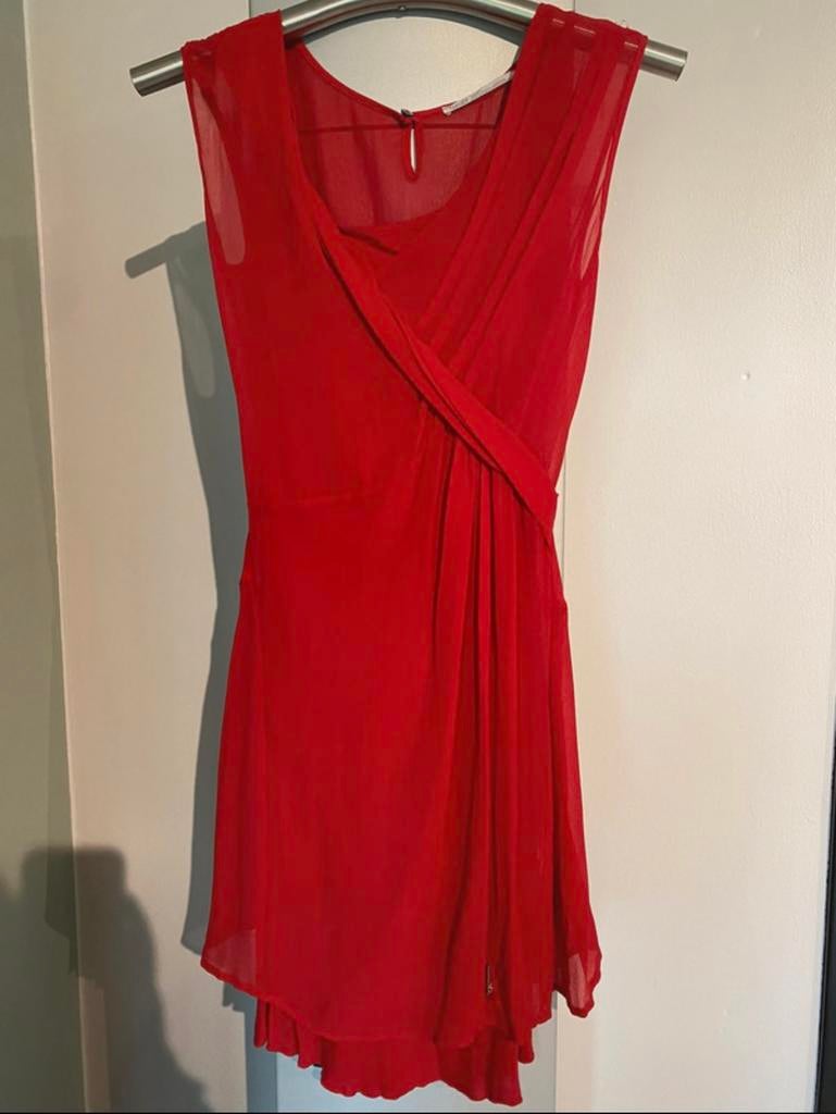 Robe en soie Gaudi taille M, Vêtements | Femmes, Rouge, Taille 38/40 (M), Enlèvement ou Envoi, Comme neuf