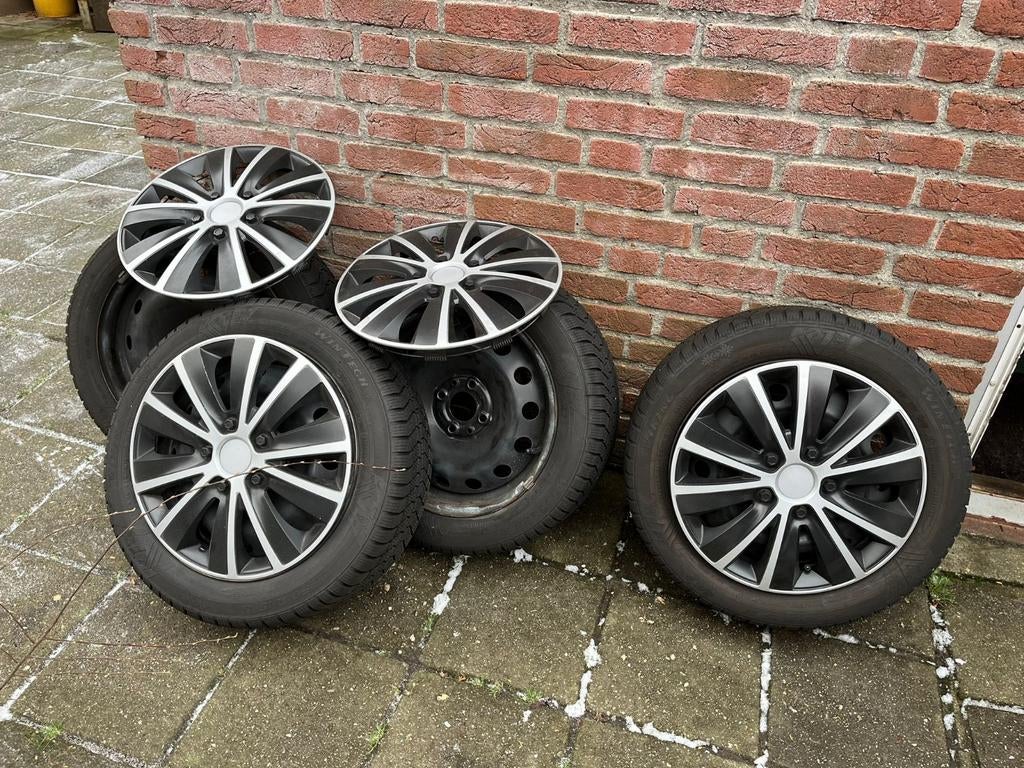 Winterbanden Viking 195/50 r15 met velgen Nieuwstaat, Ophalen, Winterbanden, Band(en)