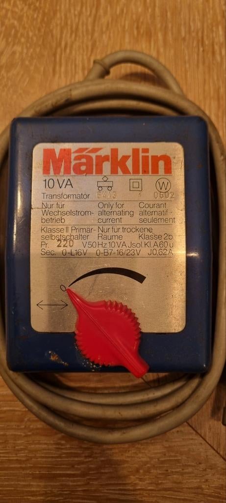 Transfo Marklin pour trains électriques, Enlèvement