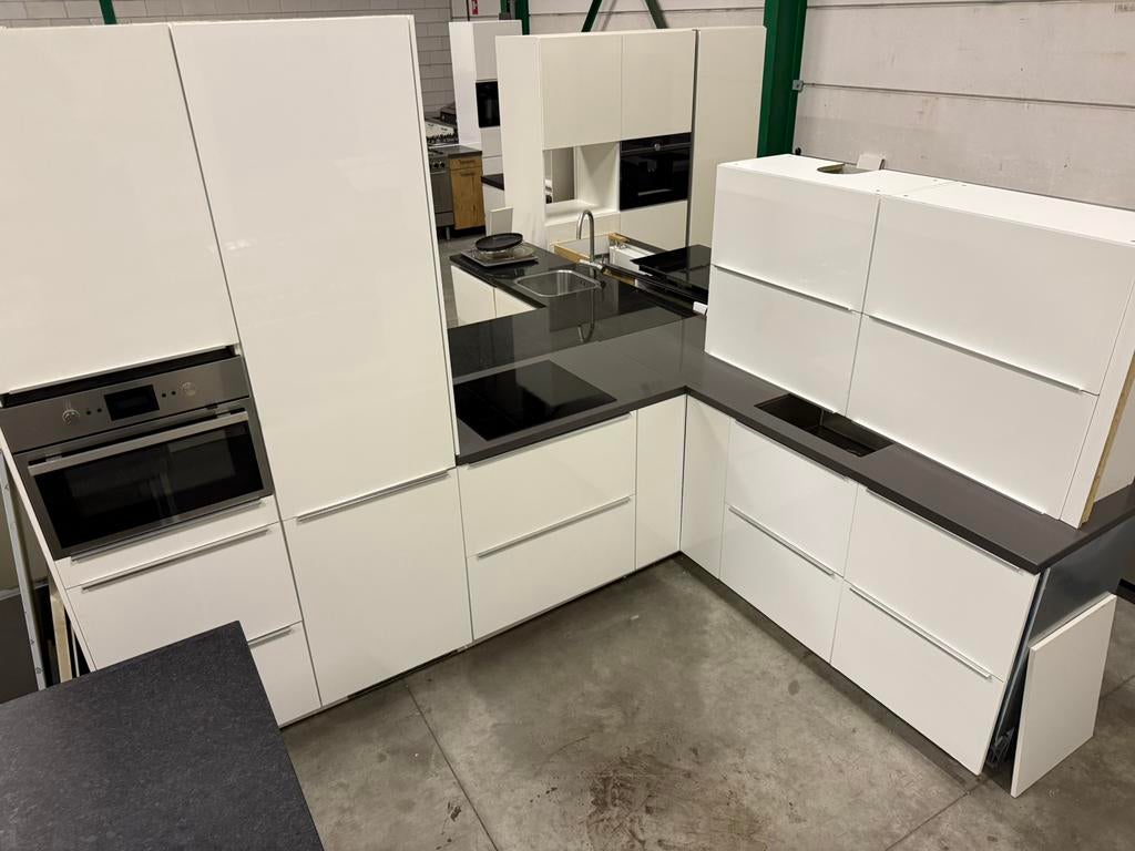 Cuisine d'angle moderne blanche brillante appareils démontés, Enlèvement ou Envoi, Composite, Brillant ou Laqué, Blanc