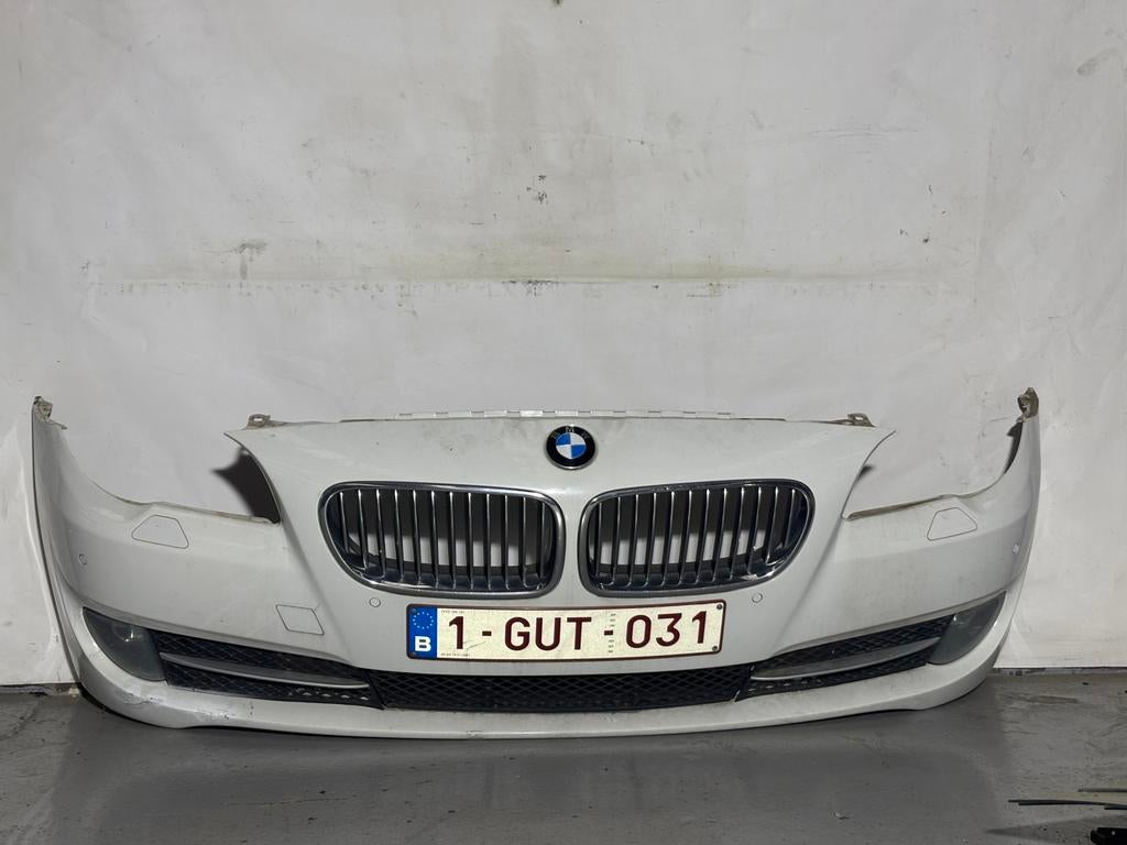 BMW series 5 LCI F10 F11 voorbumpers, Ophalen, Voor, BMW, BMW