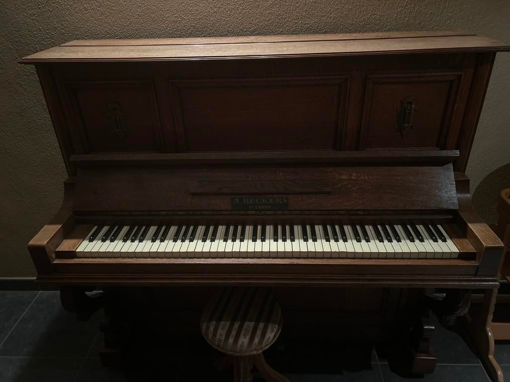 Piano ancien | piano de monastère | très bon état, Musique & Instruments, Pianos, Enlèvement, Piano
