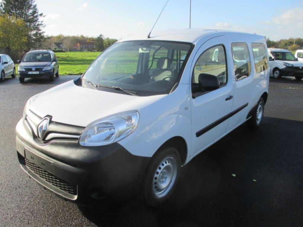 RENAULT KANGOO 1.5DCI euro6d 2020 KM:97000 pr 7750€ex btw, Auto's, Bestelwagens en Lichte vracht, Voorwielaandrijving, Stof, Euro 6