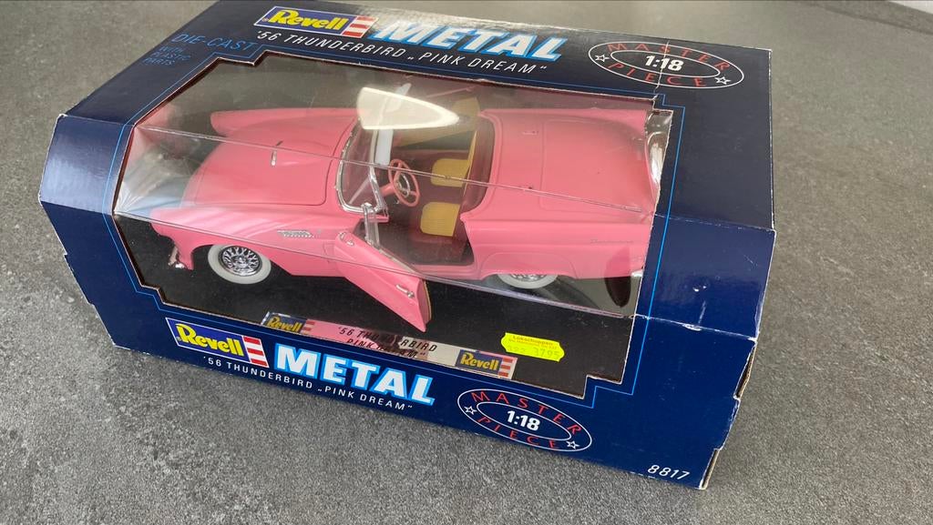 REVELL 1:18 Ford Thunderbird ‘56, Hobby en Vrije tijd, Modelauto's | 1:18, Nieuw, Auto, Revell, Ophalen of Verzenden