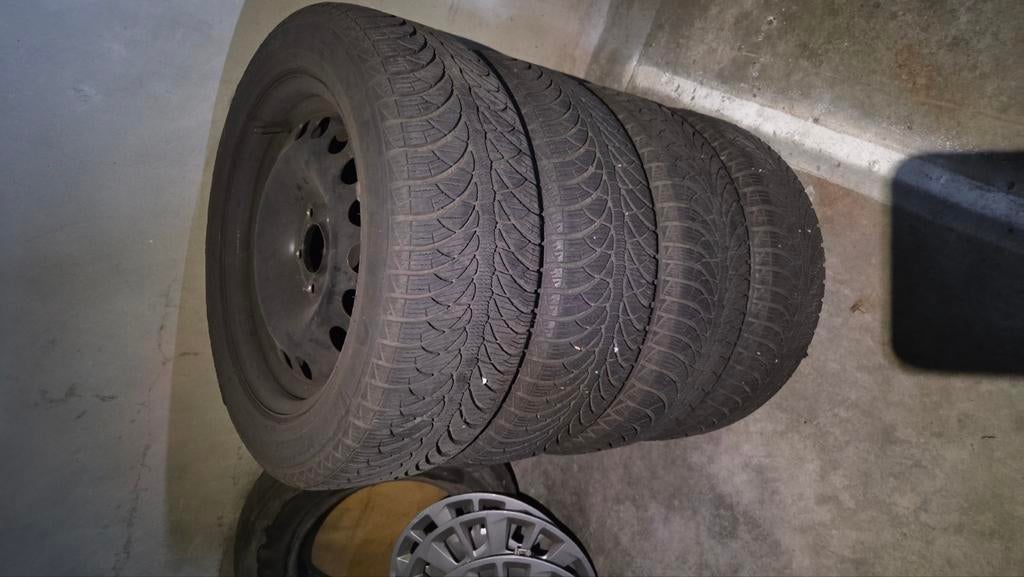 Set Winterwielen winterbanden opel Meriva Astra, Auto-onderdelen, Ophalen, Winterbanden