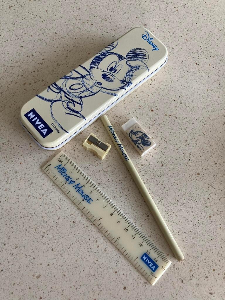Disney Nivea pennendoos met inhoud, Ophalen of Verzenden, Mickey Mouse, Nieuw, Pen, Potlood of Stift