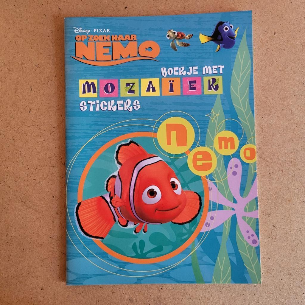 Stickerboek: Nemo - mozaïekstickers, Enlèvement ou Envoi, Neuf, Découverte