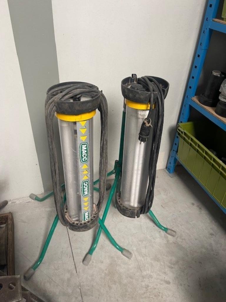 werflamp MACC 2 stuks, Doe-het-zelf en Bouw, Ophalen, Zo goed als nieuw, Lamp met armatuur