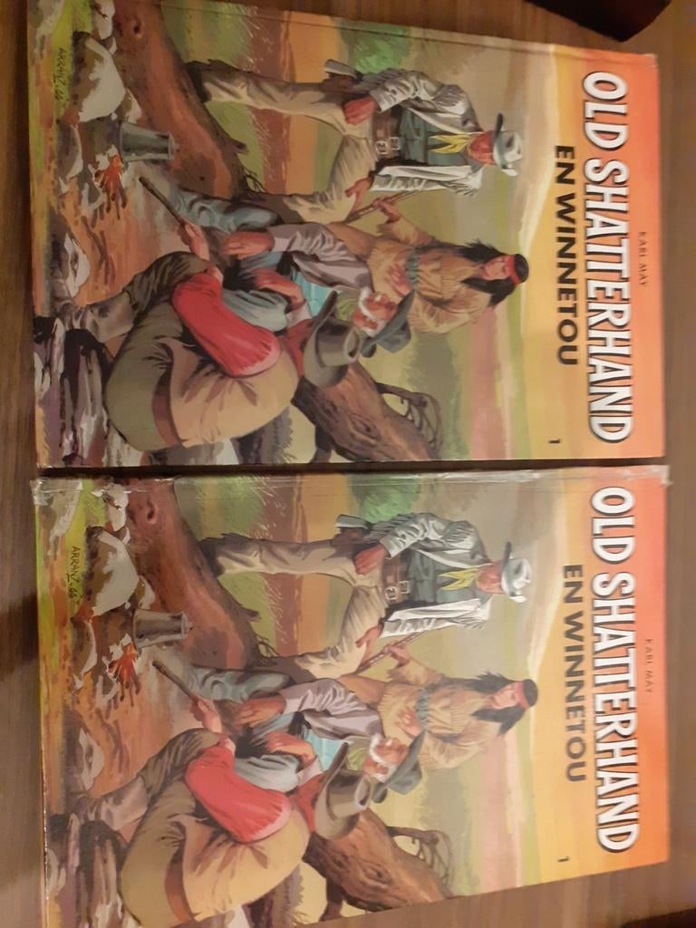 Old shatterhand en Winnetou, Boeken, Stripverhalen, Ophalen of Verzenden, Zo goed als nieuw