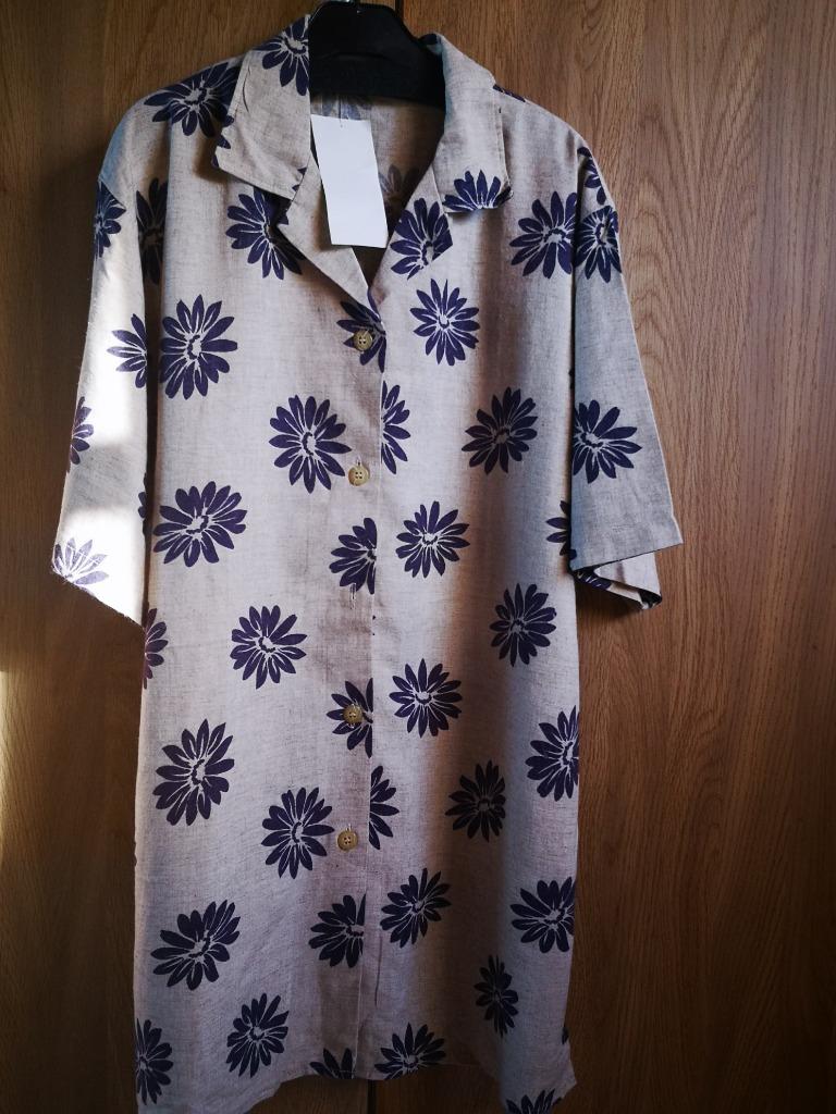 Beige blouse met donkerblauwe bloemen 38, Kleding | Dames, Ophalen of Verzenden, Maat 38/40 (M), Beige