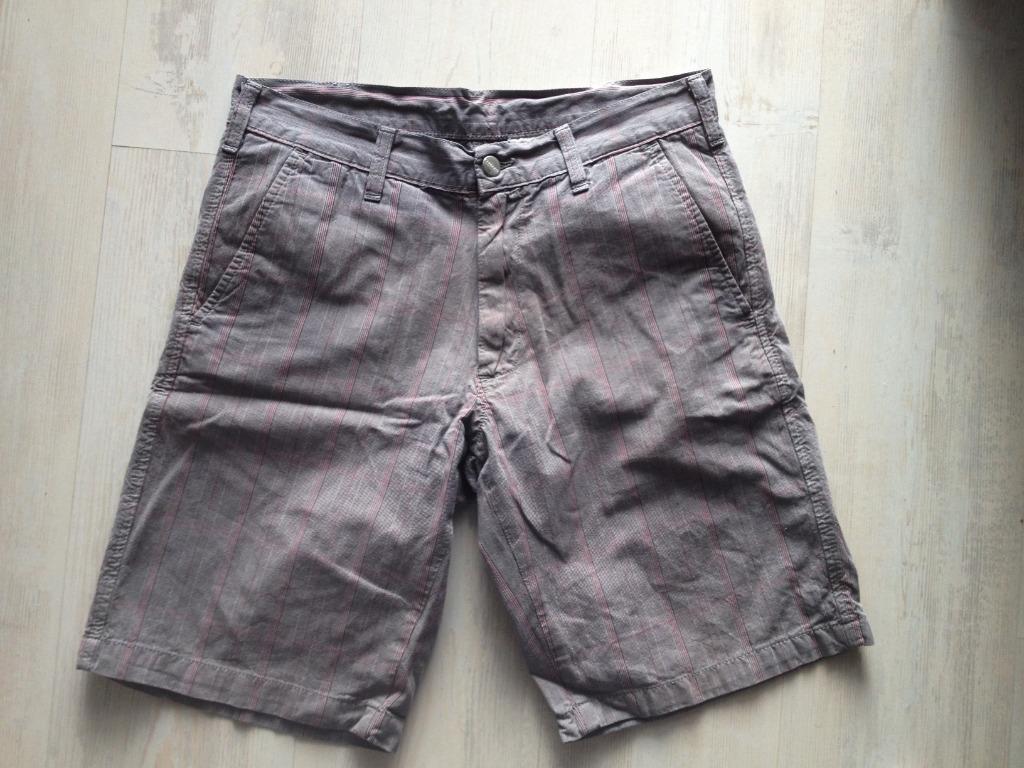 CARHARTT short W31-Als nieuw, Enlèvement ou Envoi, Comme neuf, Carhartt