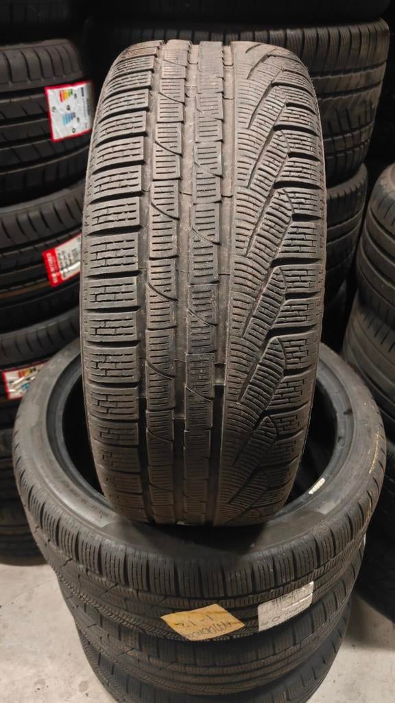 245/40r20 99v m+s Pirelli winterbanden runflat, Ophalen
